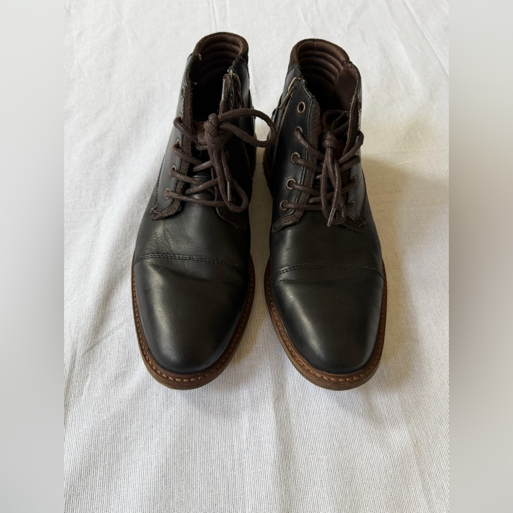 Bull Boxer Mens  Holten Black Leather Chukka Boots. Size 10